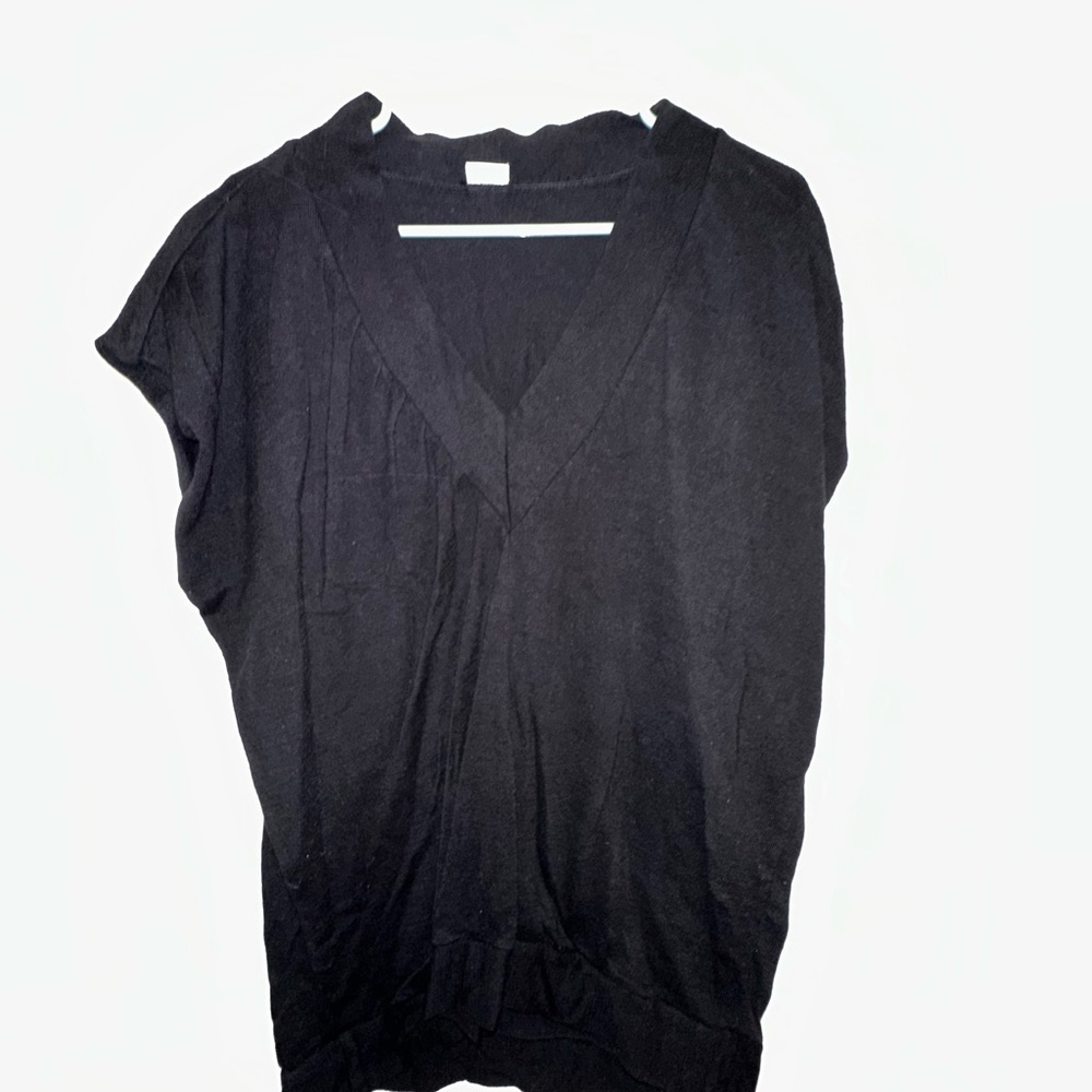 Anna & Ava Black V-Neck Blouse